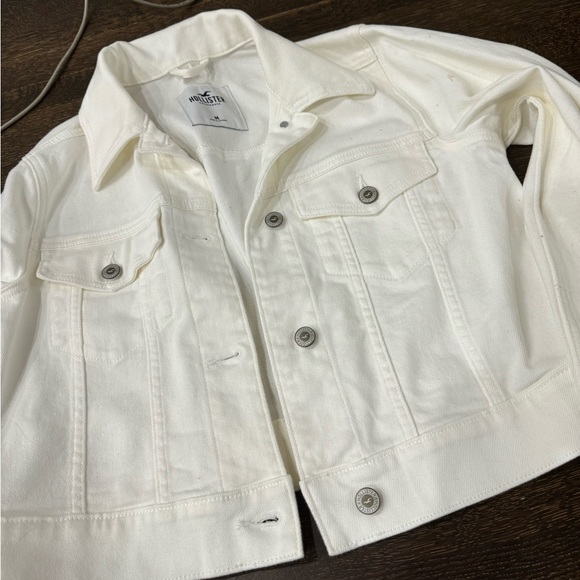 HOLLISTER WHITE DENIM JACKET - Picture 2 of 13
